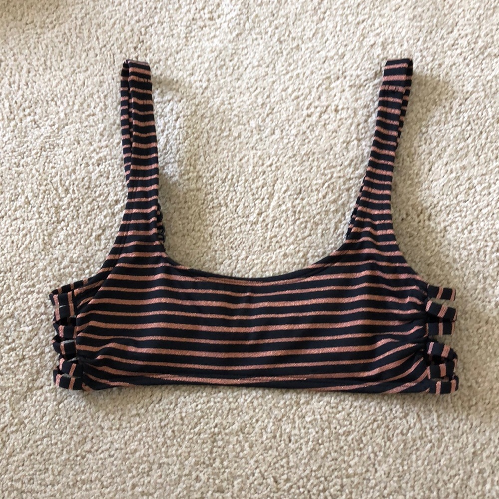 Bikkini top